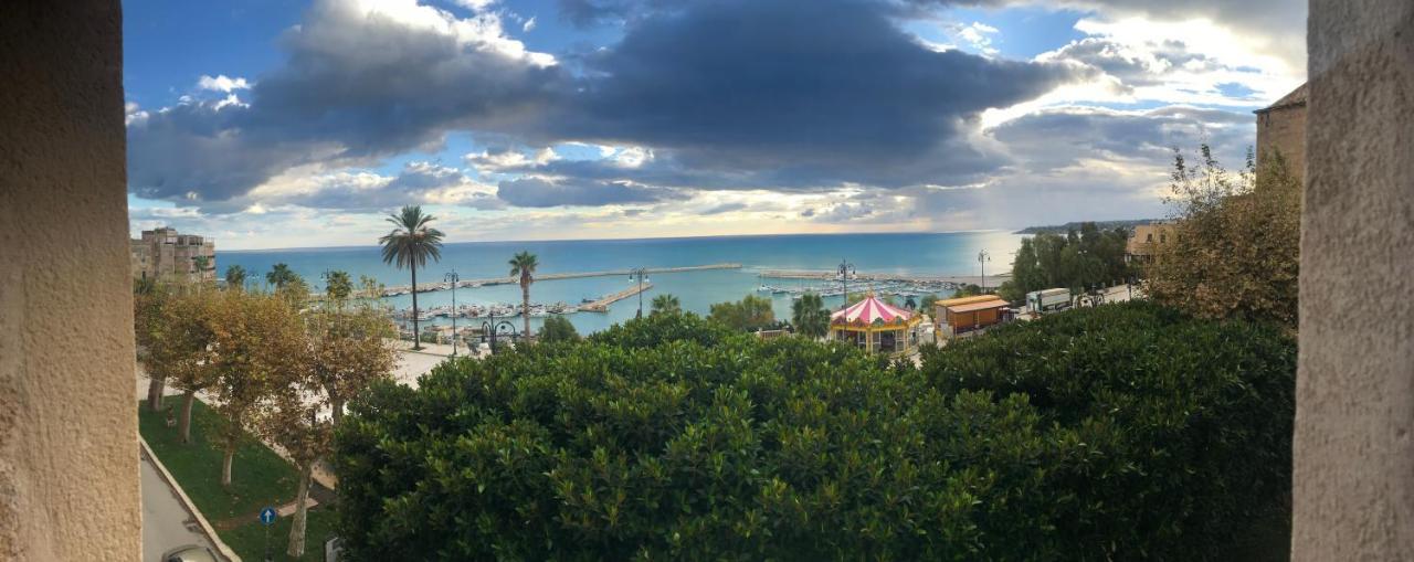 Le Maestranze Deluxe Rooms Sciacca Exteriör bild