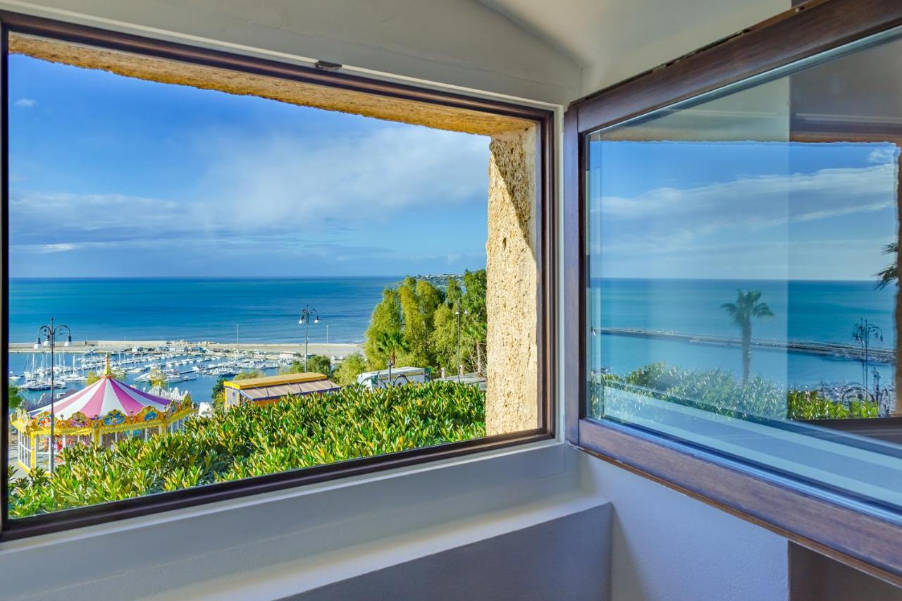 Le Maestranze Deluxe Rooms Sciacca Exteriör bild