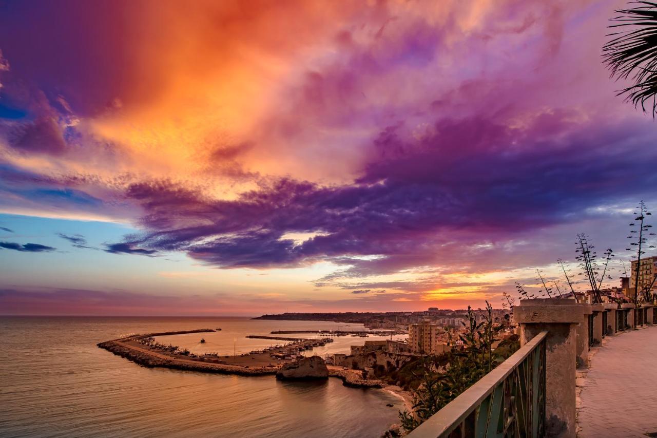 Le Maestranze Deluxe Rooms Sciacca Exteriör bild